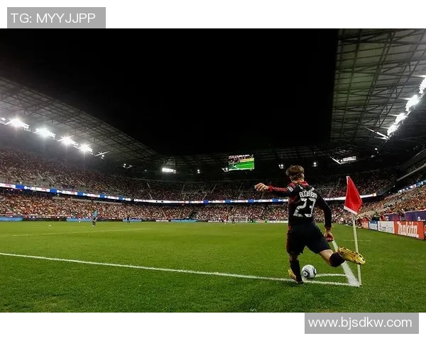 帅气足球明星:从绿茵场上的英姿到场下的个人魅力全解析 帅气足球明星:从绿茵场上的英姿到场下的个人魅力全解析