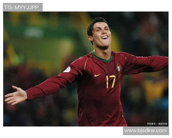 足球巨星精准长传瞬间全场沸腾震撼人心的经典比赛画面