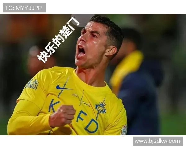 足球明星怒斥球迷引发争议 直言无法理解部分支持者的不理智行为