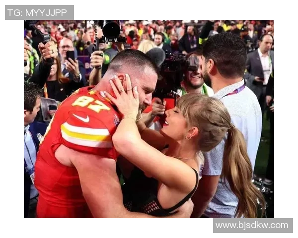 霉霉与足球星恋情曝光引热议 这段爱情故事是如何走到一起的